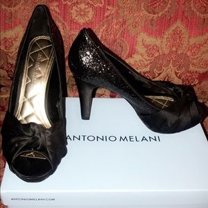 ✨Size 7.5 Antonio Melani Heels✨